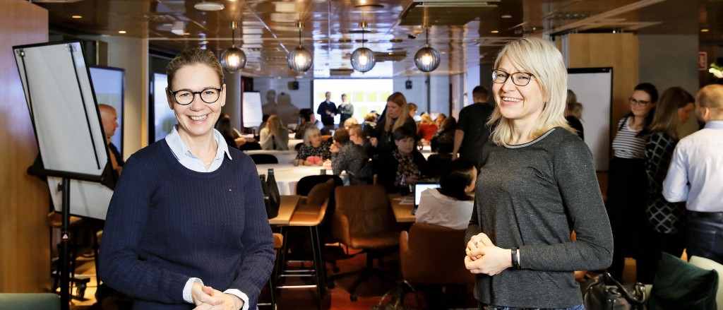 Teoston työntekijöitä