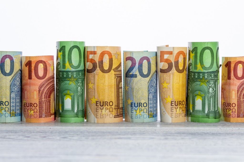 eri suuruisia euron seteleitä