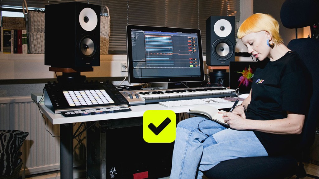 Chisu säveltää musiikkia