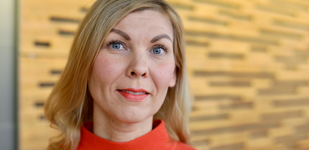 Minna Leinonen, kuvaaja Pasi Kostiainen