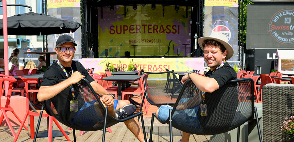Superterassi, Aki Keskitalo ja Arttu Seppälä. Kuvaaja Jussi Helttunen