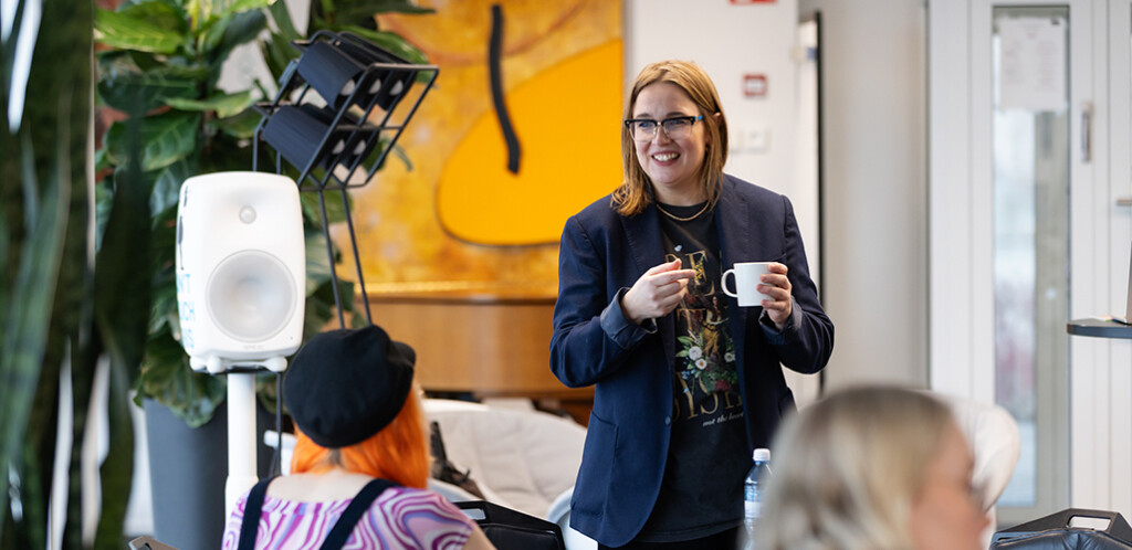 Lotta Savolainen, kuvaaja Emma Suominen