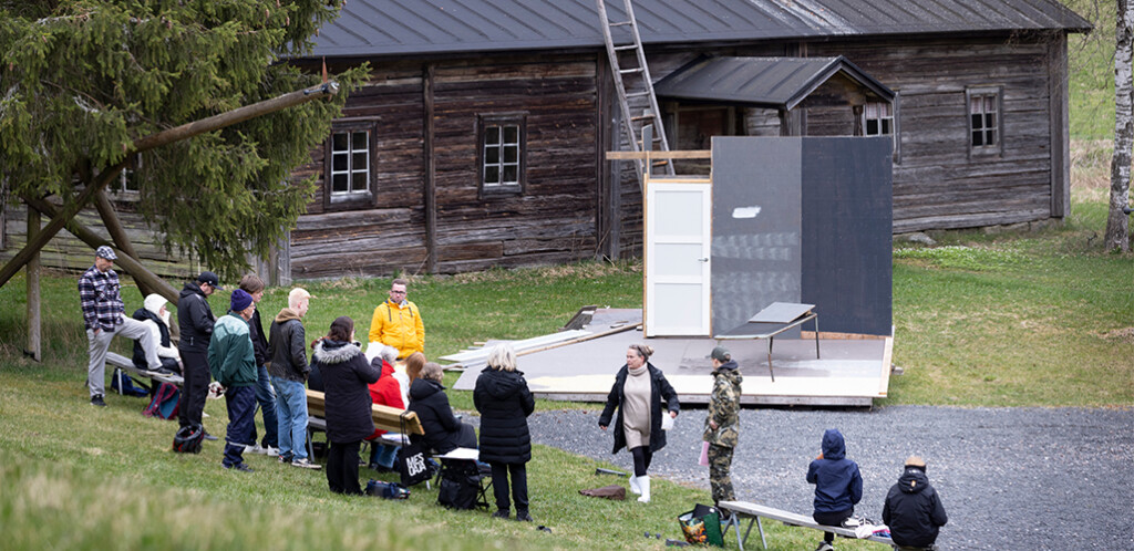 Pöytyän kesäteatteri, Onnen maa 2026. Kuva: Suvi Elo.