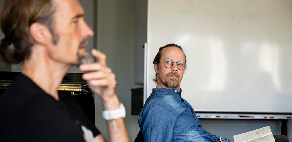 Music business -koulutusohjelman vetäjät Toni-Matti Karjalainen ja Pekka Saarikorpi